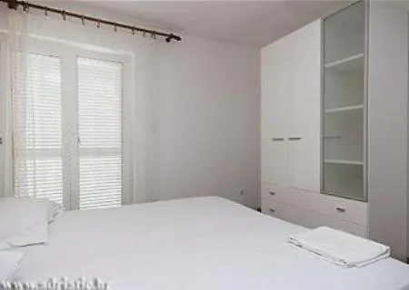 Anka Vrbnik (Primorje-Gorski Kotar)